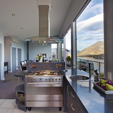 Highview Terrace By Amazing Accom Квинстаун Экстерьер фото